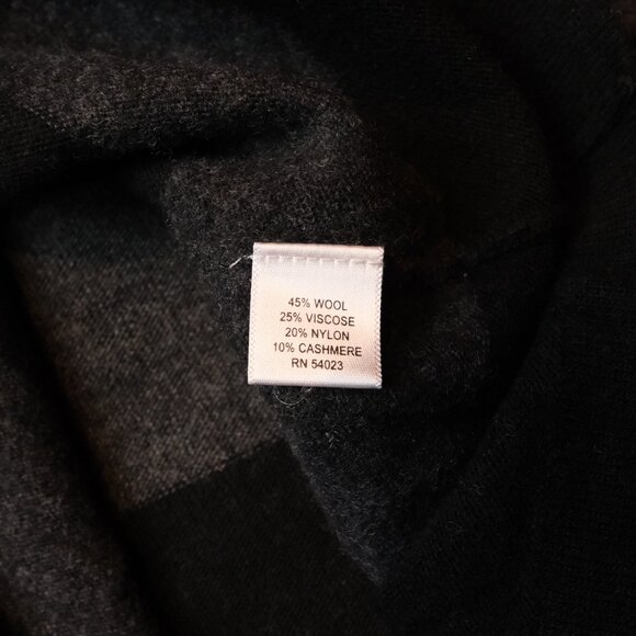 Banana Republic Striped Sweater - Picture 6 of 6